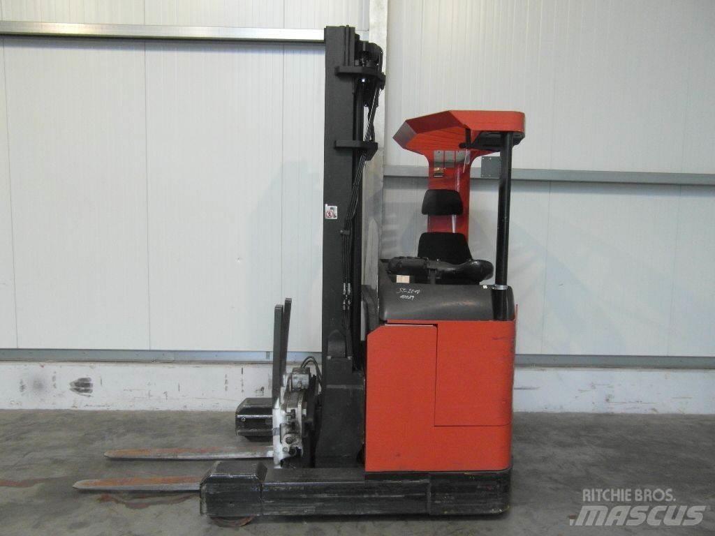 BT RRE2/15 Schubmaststapler