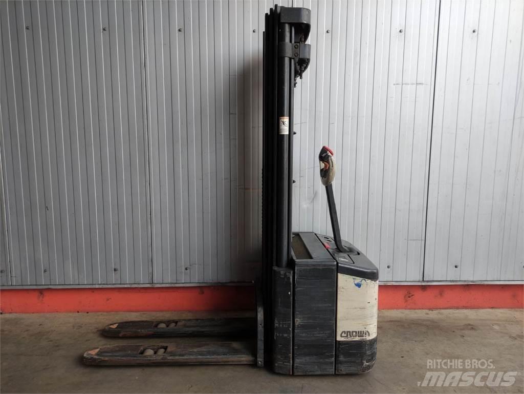 Crown WE 2300-1.6 TT Deichselstapler