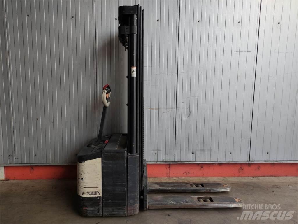 Crown WE 2300-1.6 TT Deichselstapler