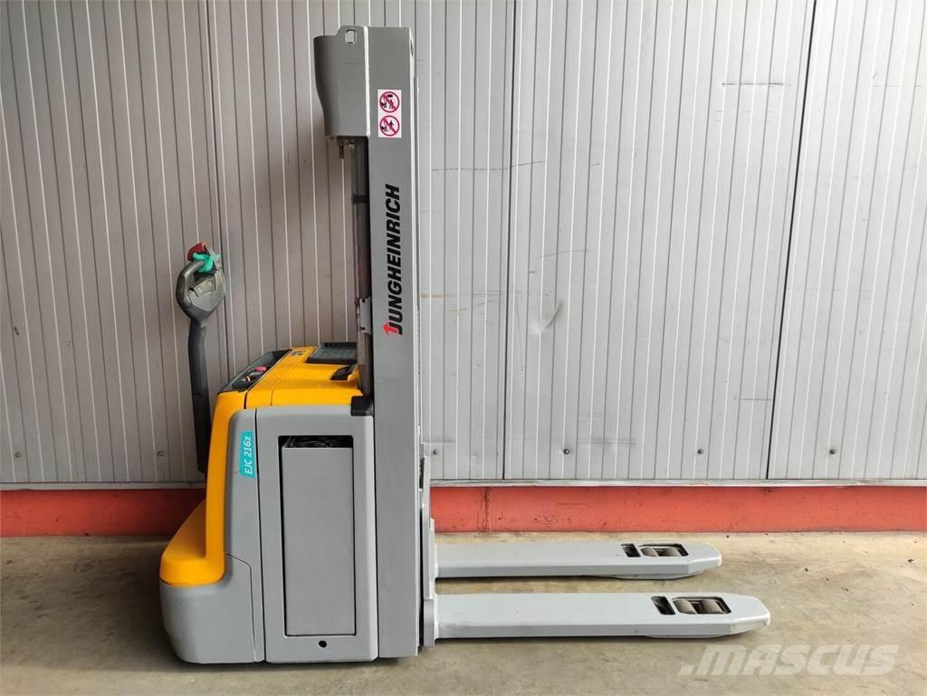 Jungheinrich EJC216z Deichselstapler
