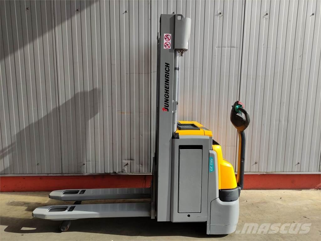 Jungheinrich EJC216z Deichselstapler