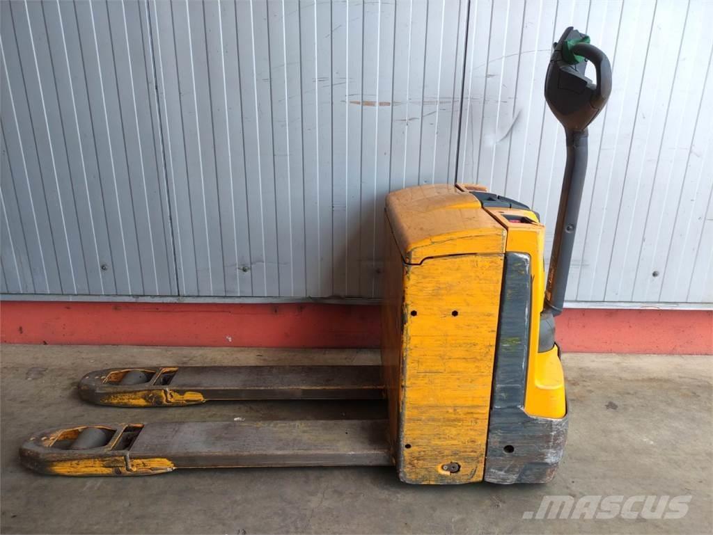 Jungheinrich EJE 116 Niedergabelstapler