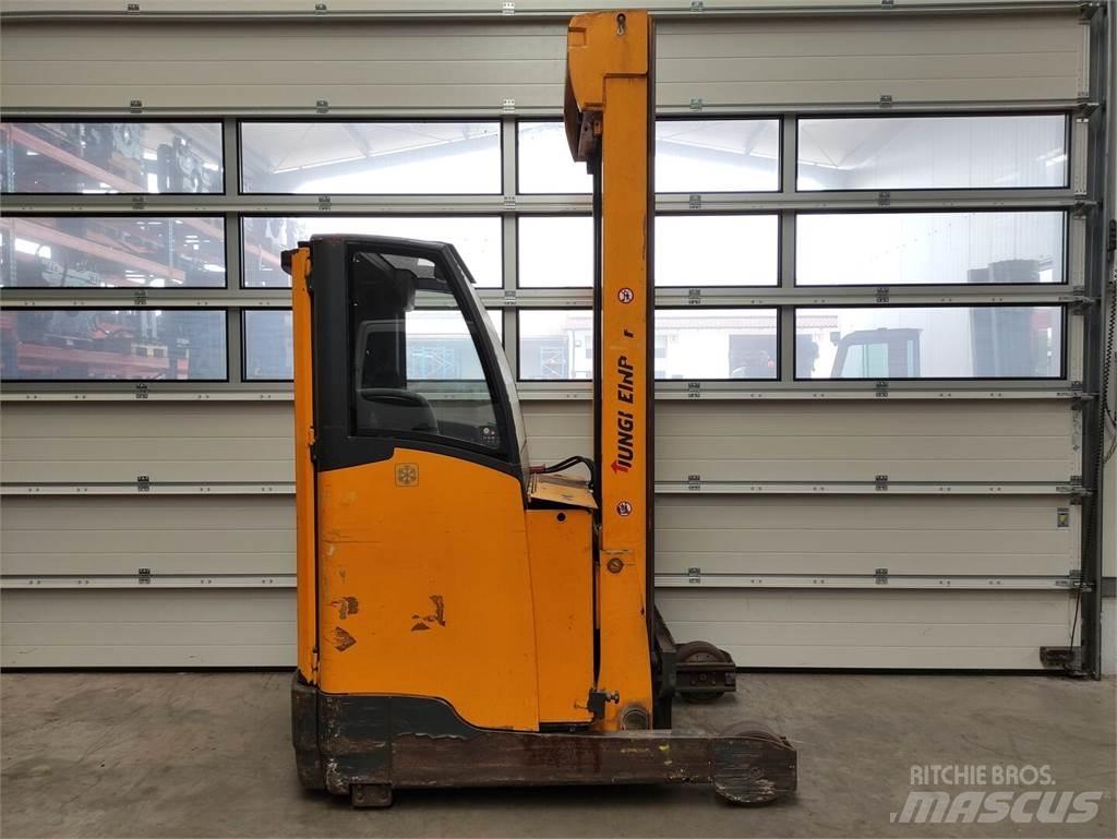 Jungheinrich ETM216 Schubmaststapler