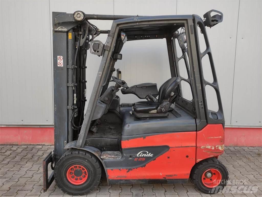 Linde E25-01-387 Elektro Stapler