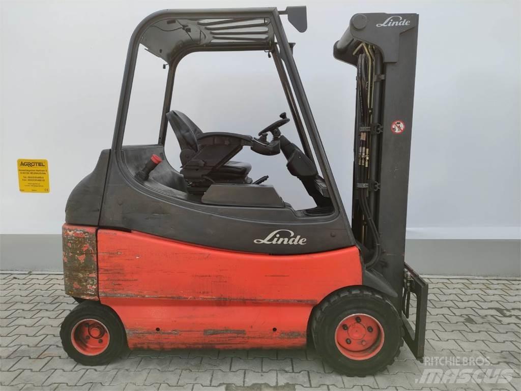 Linde E30/03/600-336 Elektro Stapler