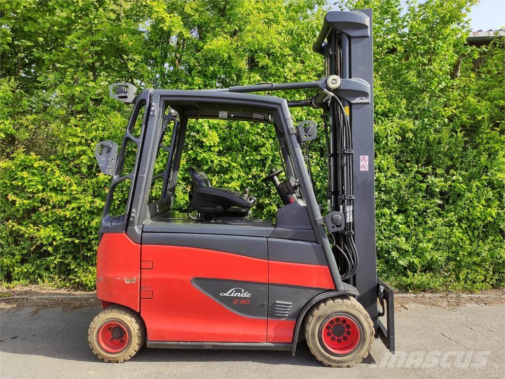 Linde E30HL-01/600-387 Elektro Stapler