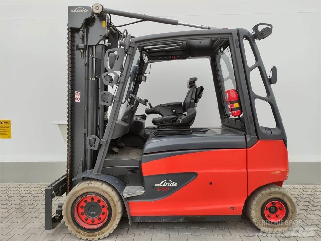 Linde E50HL-01-388 Elektro Stapler