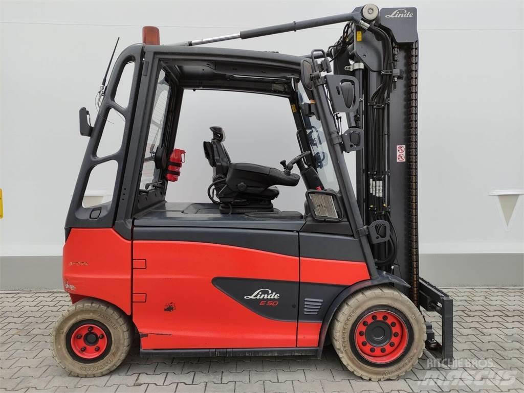 Linde E50HL-01-388 Elektro Stapler