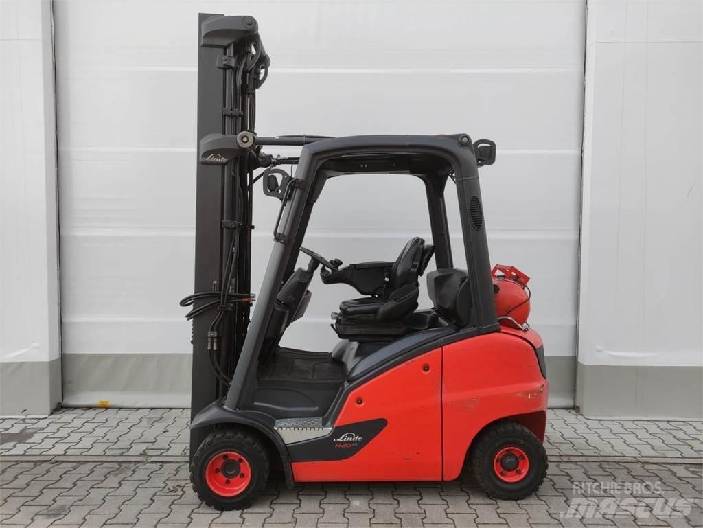 Linde H20T-01-391 EVO Gas Stapler