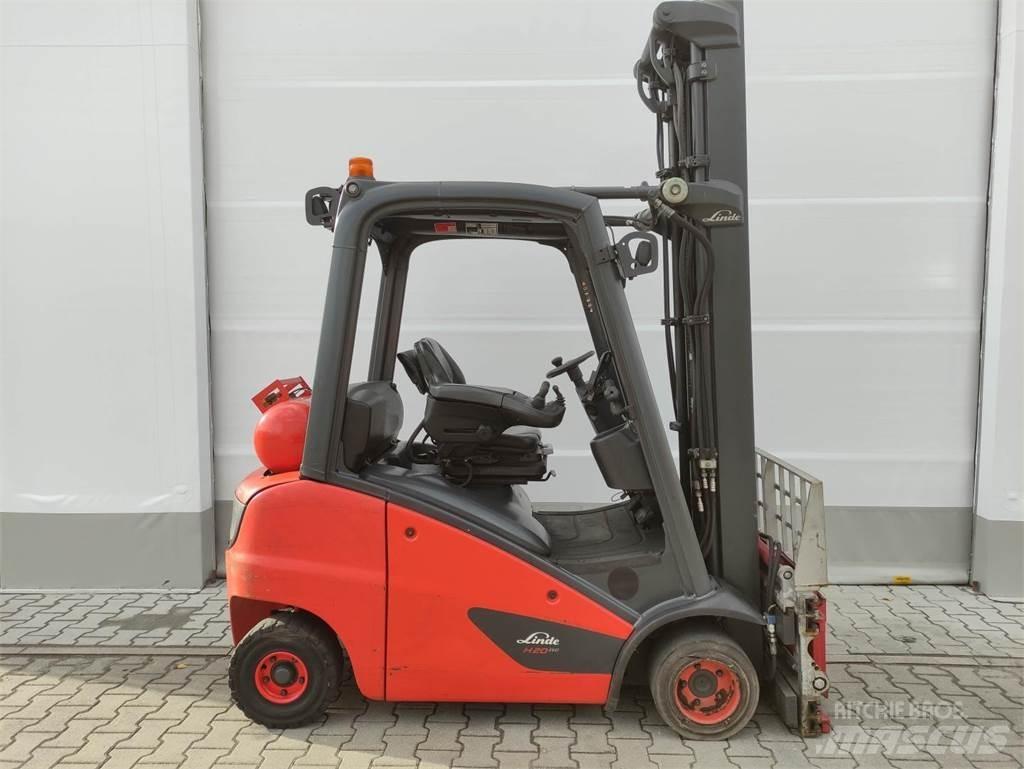 Linde H20T-01-391 EVO Gas Stapler