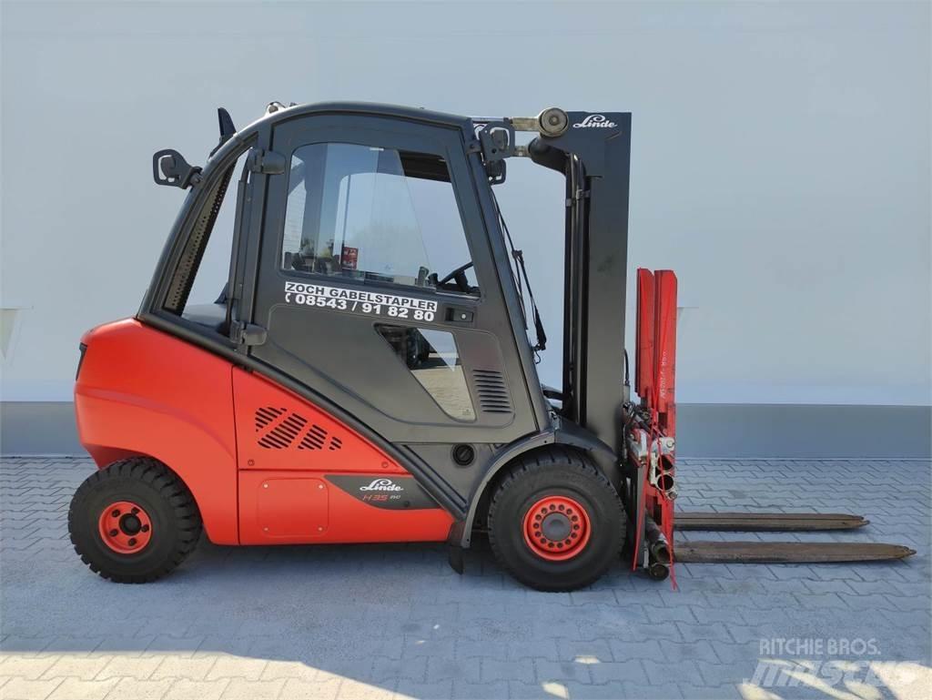 Linde H35D-02-393 EVO Diesel Stapler