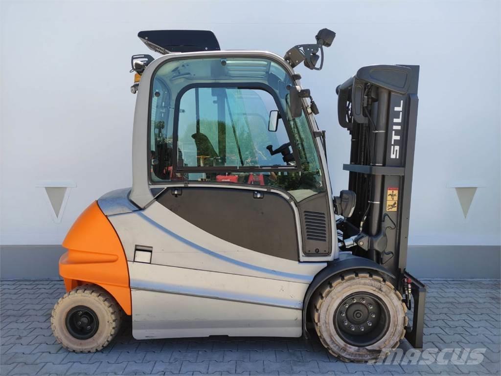 Still RX60-50/600 Elektro Stapler