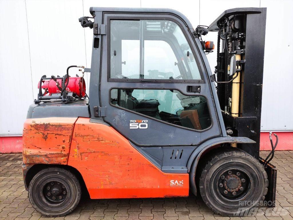 Toyota 8FG45N Gas Stapler