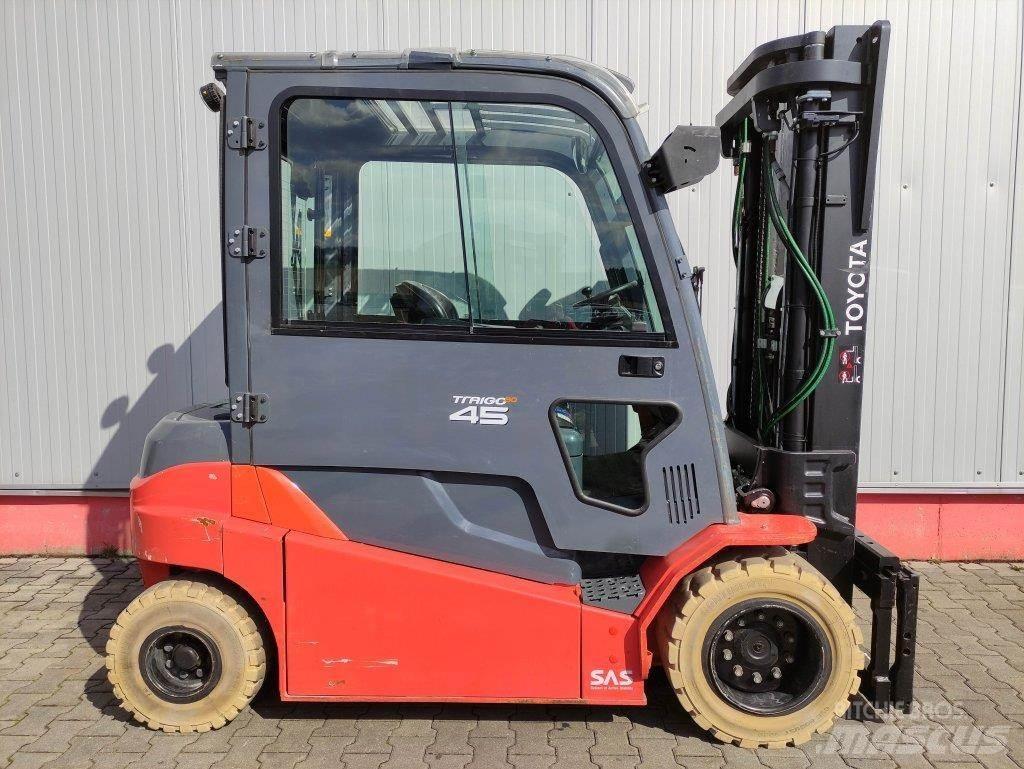 Toyota Traigo 80-8FBMT45 Elektro Stapler