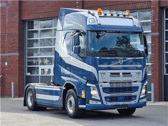 Volvo FH 13.500 Globetrotter 4x2 - Manual gearbox - PTO/