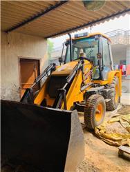 JCB 3DX