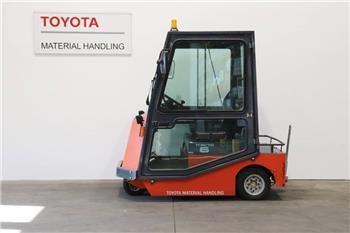 Toyota CBT6