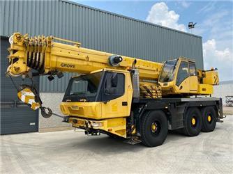 Grove GMK 3055