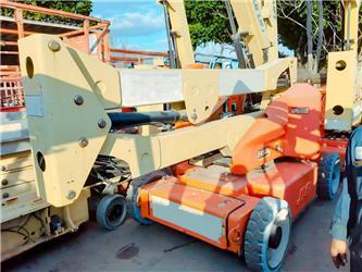 JLG E 450 A