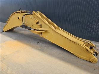 Caterpillar 320D OFFSET BOOM