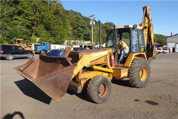 John Deere 710B