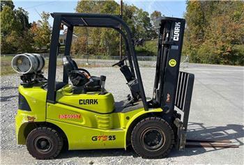 Clark GTS25L