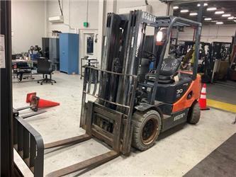 Doosan G30E-5