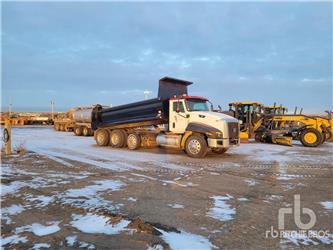 Caterpillar CT660