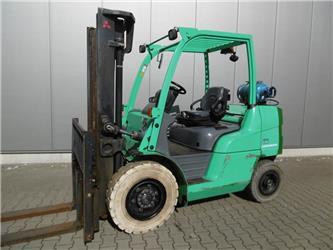 Mitsubishi FG 40 N