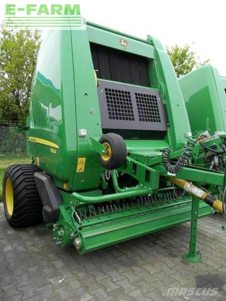 John Deere 864 premium maxicut Quaderpressen