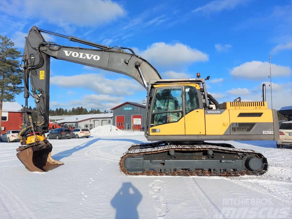 Volvo EC250DNL PYÖRITTÄJÄLLÄ Crawler excavators