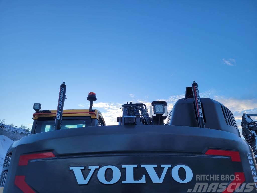 Volvo ECR235EL Makin 3D Säljes/For Sale Raupenbagger