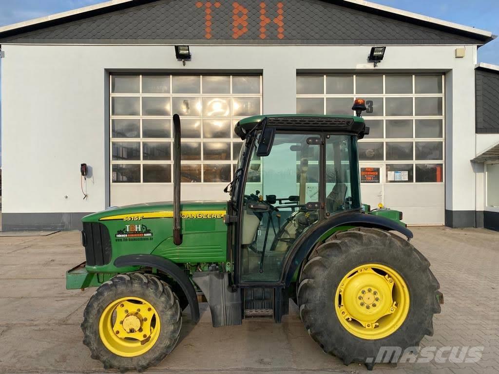 John Deere 5515 F Traktoren
