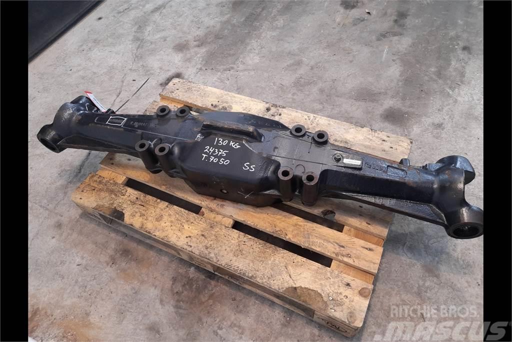 New Holland T7050 Front axle house Getriebe