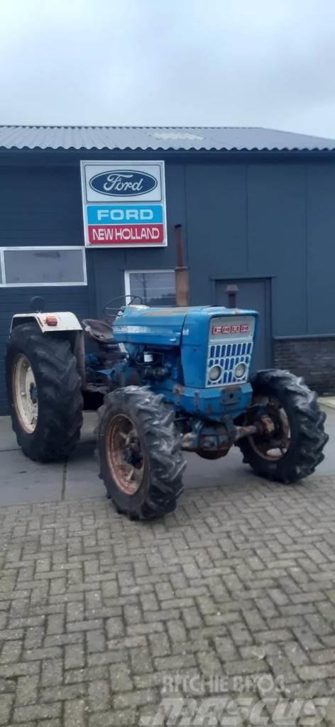 Ford 5000 4x4 Traktoren