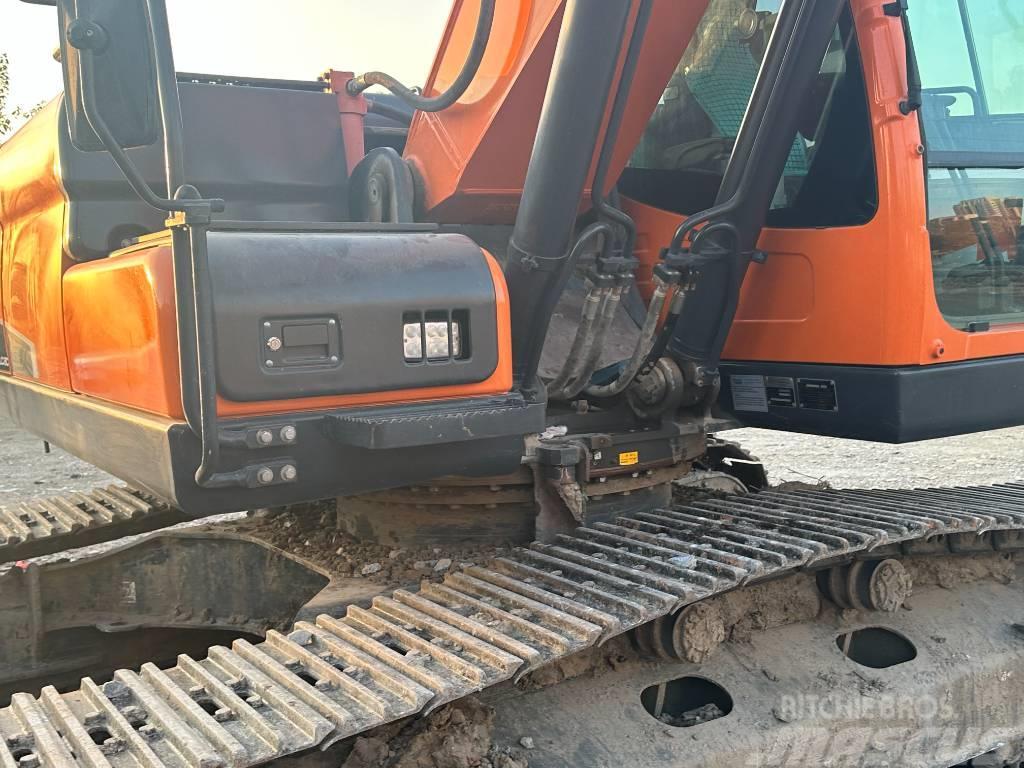 Doosan DX220LC-9 Crawler excavators