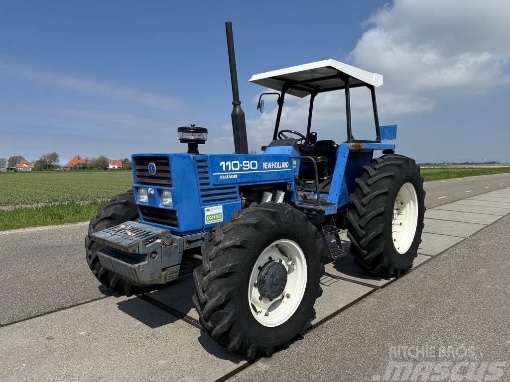 New Holland 110-90DT Traktoren
