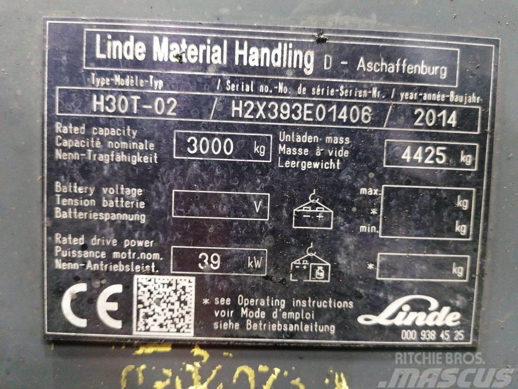 Linde H30T-02 Gas Stapler