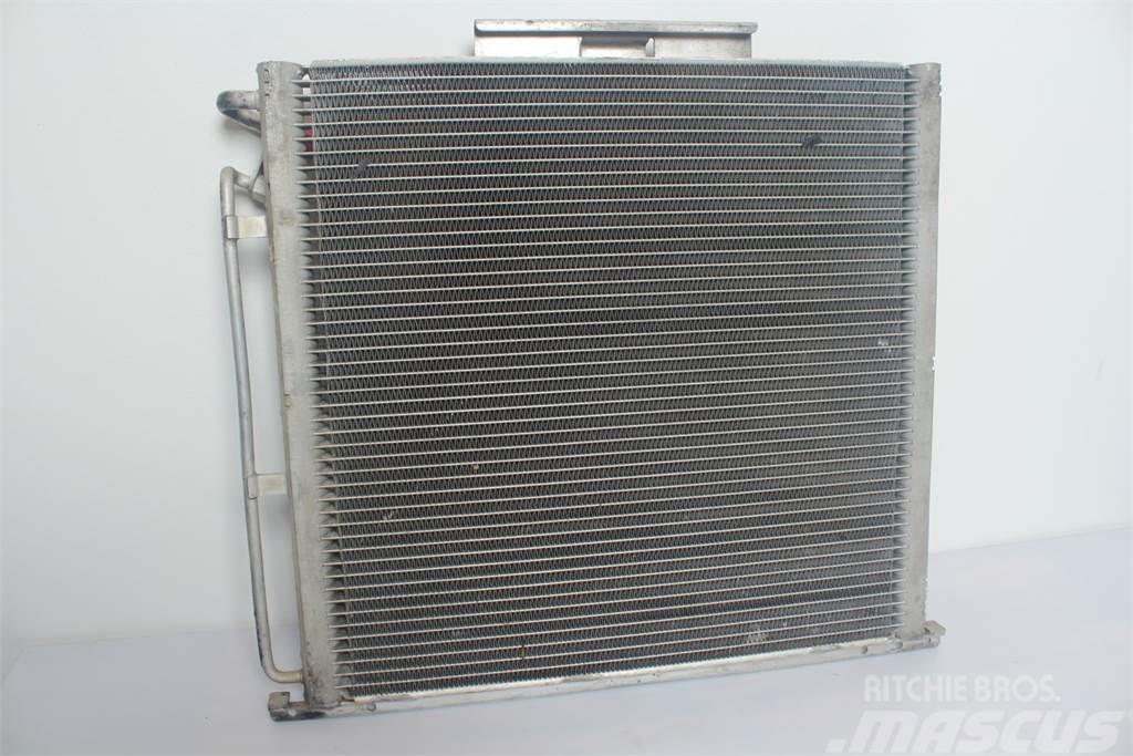 John Deere 6420 Condenser Engines