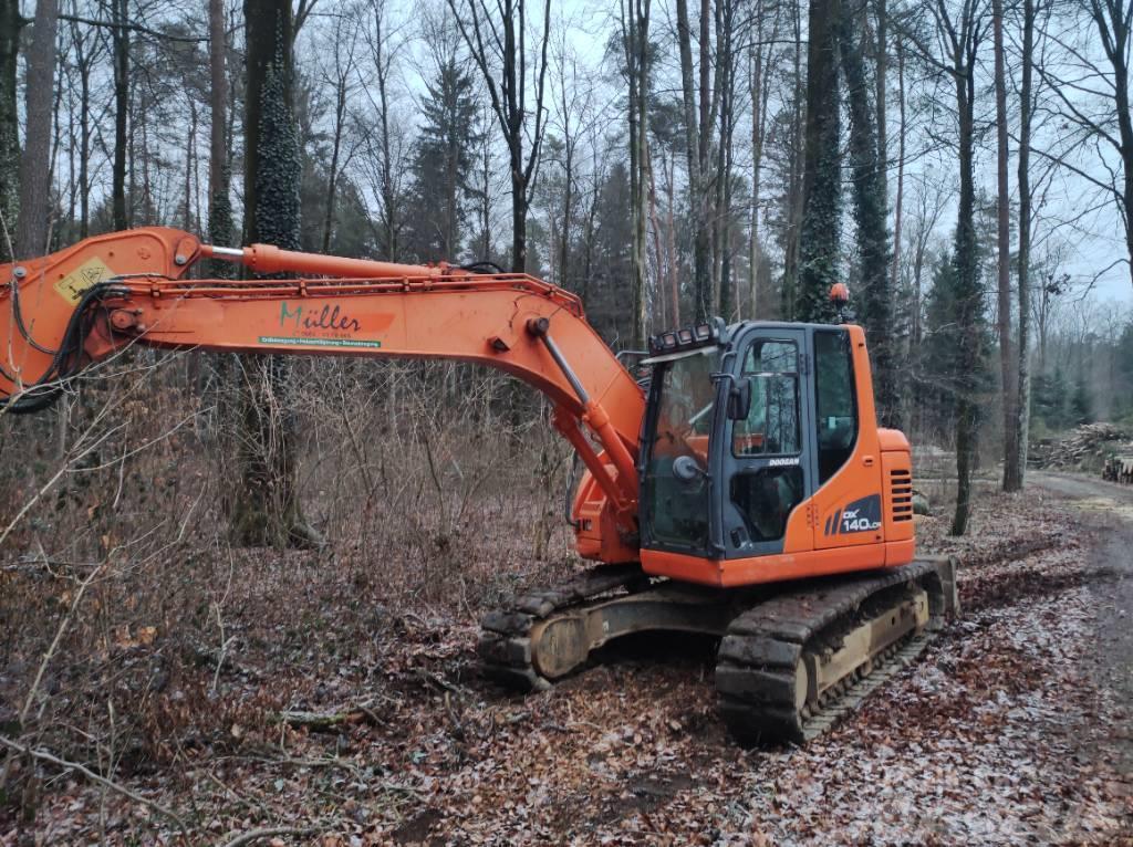 Doosan Kettenbagger DX 140 LCR Crawler excavators