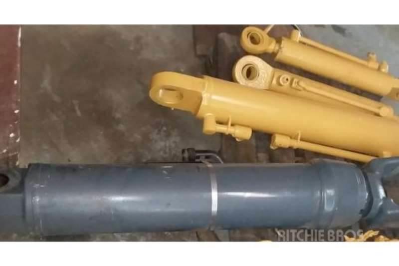 Bell L2706D Hydraulic Lift Cylinder Andere Fahrzeuge