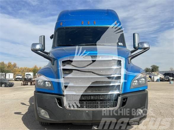 Freightliner CASCADIA 126 Andere