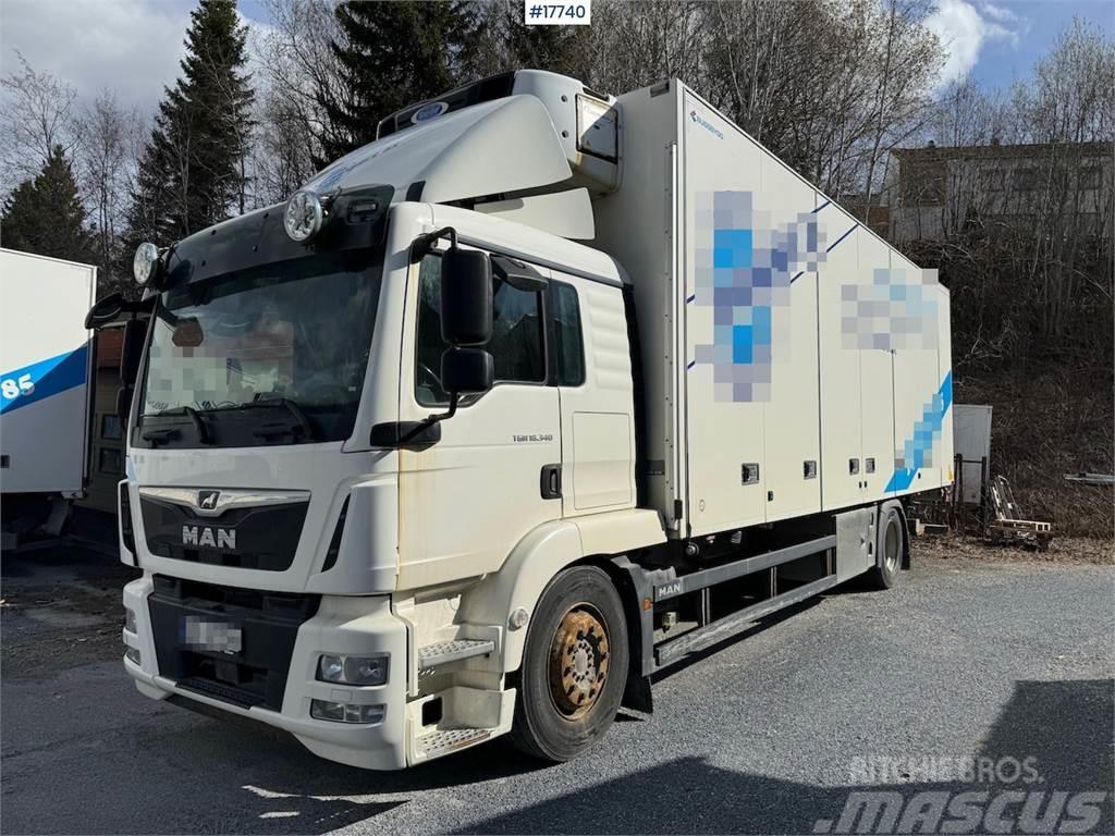 MAN TGM 18.340 4x2 box truck w/ Factory new engine. Fu Kastenaufbau