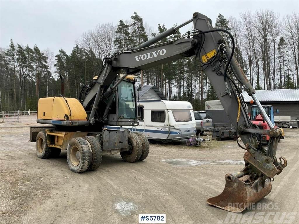 Volvo EW140 WHEELED EXCAVATOR WITH HYDRAULIC CLEANING BU Mobilbagger