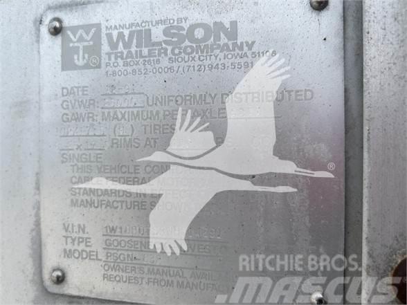 Wilson 32 STOCK Viehtransportanhänger
