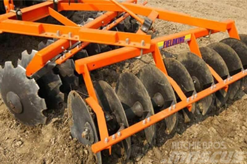  Other New Fieldking mounted disc harrows available Andere Fahrzeuge