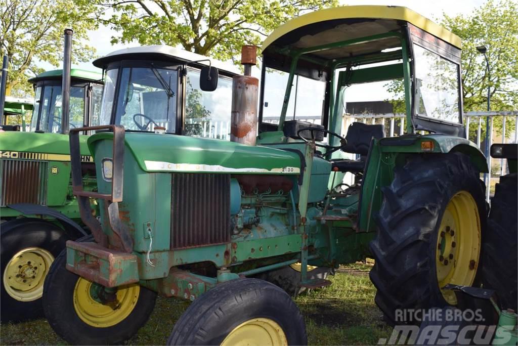 John Deere 2130 Traktoren
