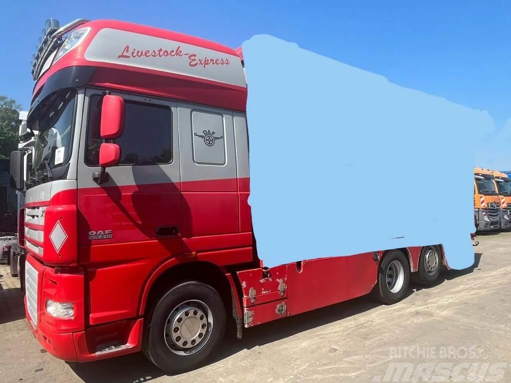DAF XF 105.510 SuperSpaceCab 6x2 - Manual gearbox - On Wechselfahrgestell