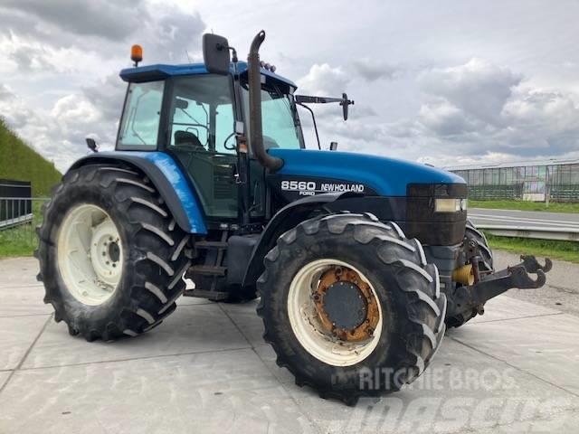 New Holland 8560 Traktoren