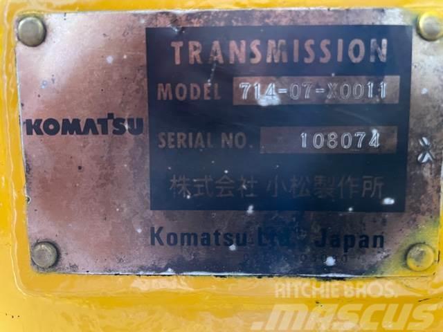 Komatsu WF450 transmission Model 714-07-X 0011 ex. Komatsu Getriebe